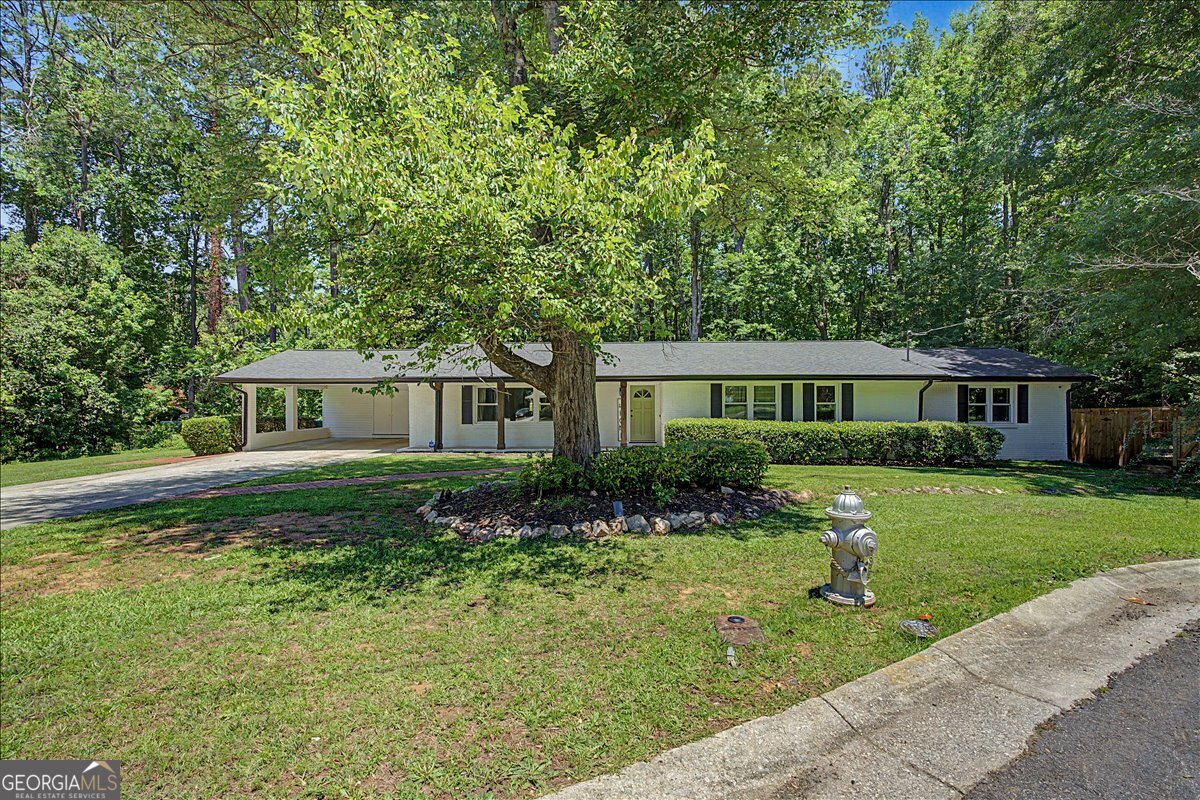 2718 Pine Grove CT