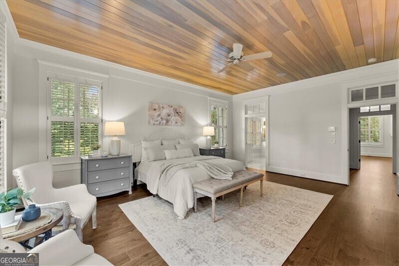 Alpharetta, Georgia 30005, United States, 4 Bedrooms Bedrooms, ,5 BathroomsBathrooms,Residential,Pending,17468