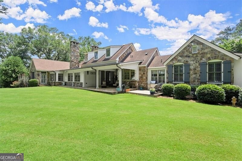 Alpharetta, Georgia 30005, United States, 4 Bedrooms Bedrooms, ,5 BathroomsBathrooms,Residential,Pending,17468