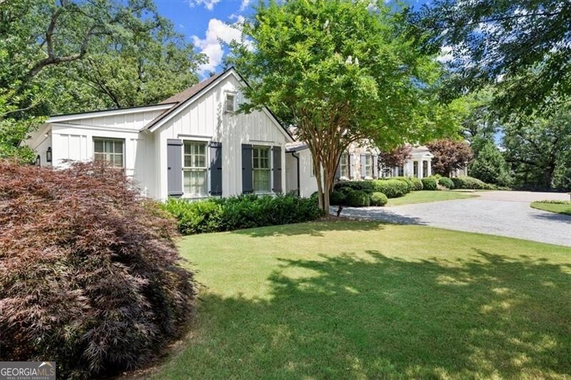 Alpharetta, Georgia 30005, United States, 4 Bedrooms Bedrooms, ,5 BathroomsBathrooms,Residential,Pending,17468