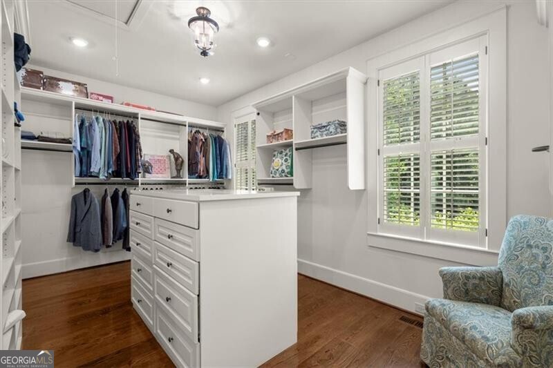 Alpharetta, Georgia 30005, United States, 4 Bedrooms Bedrooms, ,5 BathroomsBathrooms,Residential,Pending,17468