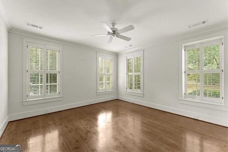 Alpharetta, Georgia 30005, United States, 4 Bedrooms Bedrooms, ,5 BathroomsBathrooms,Residential,Pending,17468