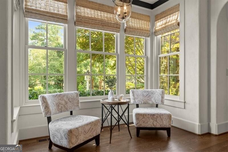 Alpharetta, Georgia 30005, United States, 4 Bedrooms Bedrooms, ,5 BathroomsBathrooms,Residential,Pending,17468