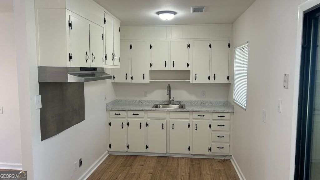 Photo of 2559 Burbank Place, Macon, GA 31206 (MLS # 10697664)