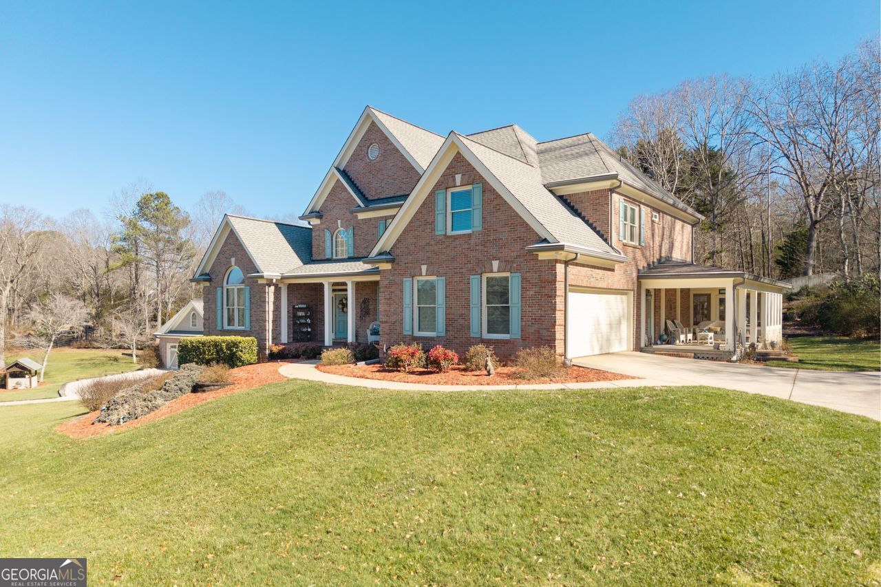 8015 Hurakan Creek XING