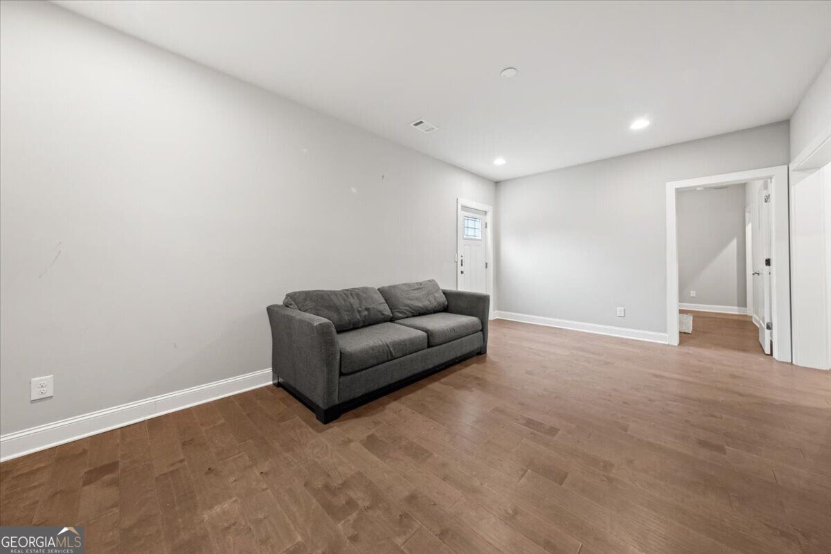 902 Emerson AVE SE UNIT A