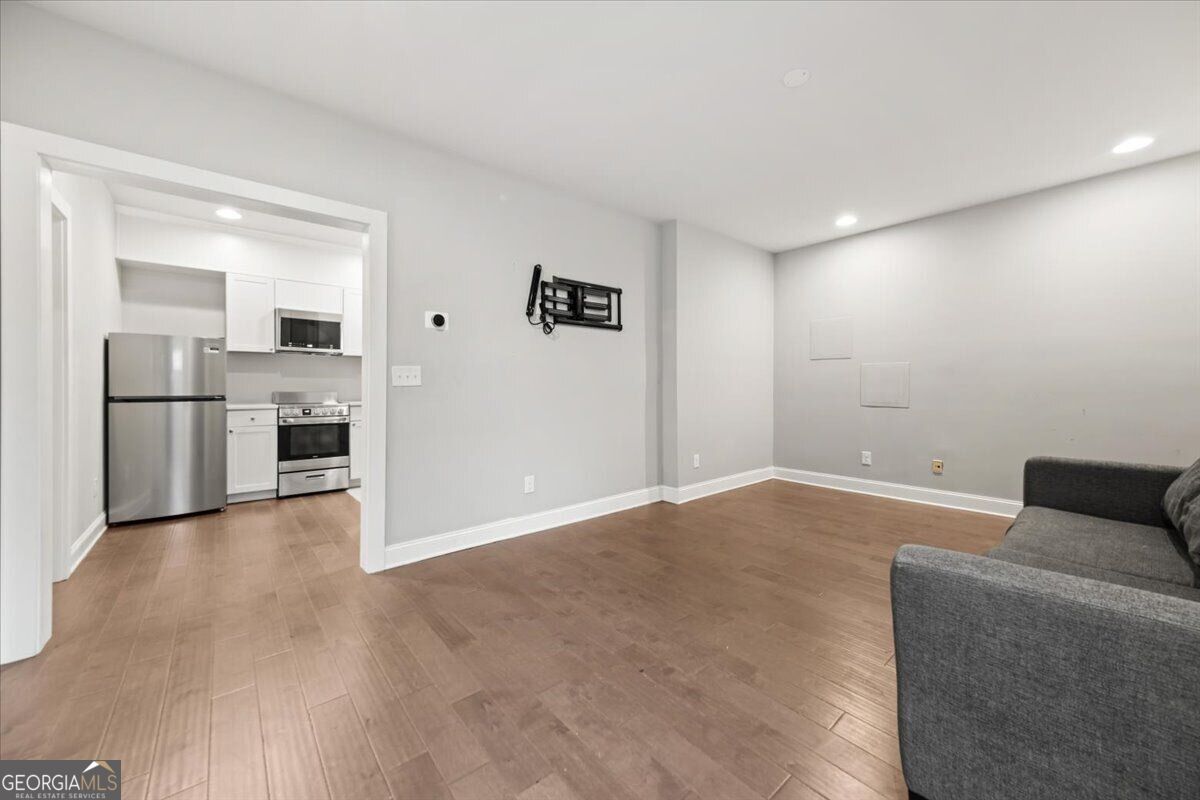 902 Emerson AVE SE UNIT A