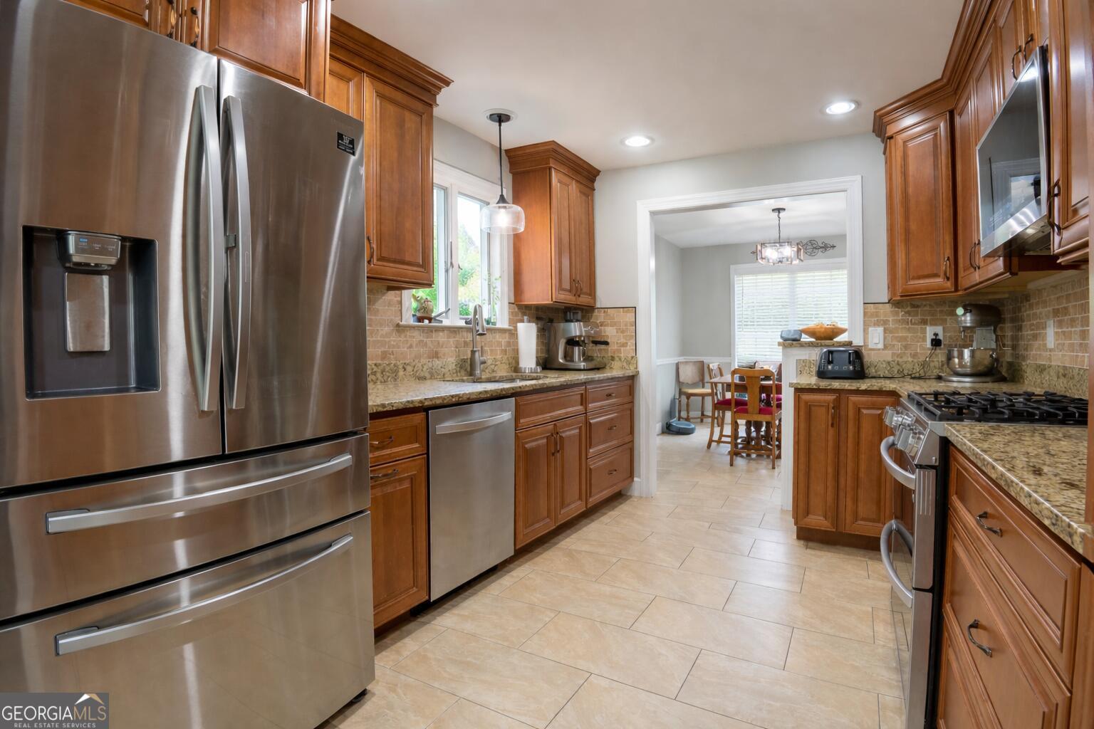 155 Northridge DR