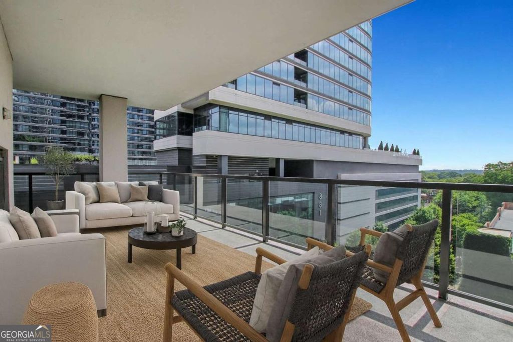 Photo of 867 Peachtree Street NE #702, Atlanta, GA 30308 (MLS # 10667674)