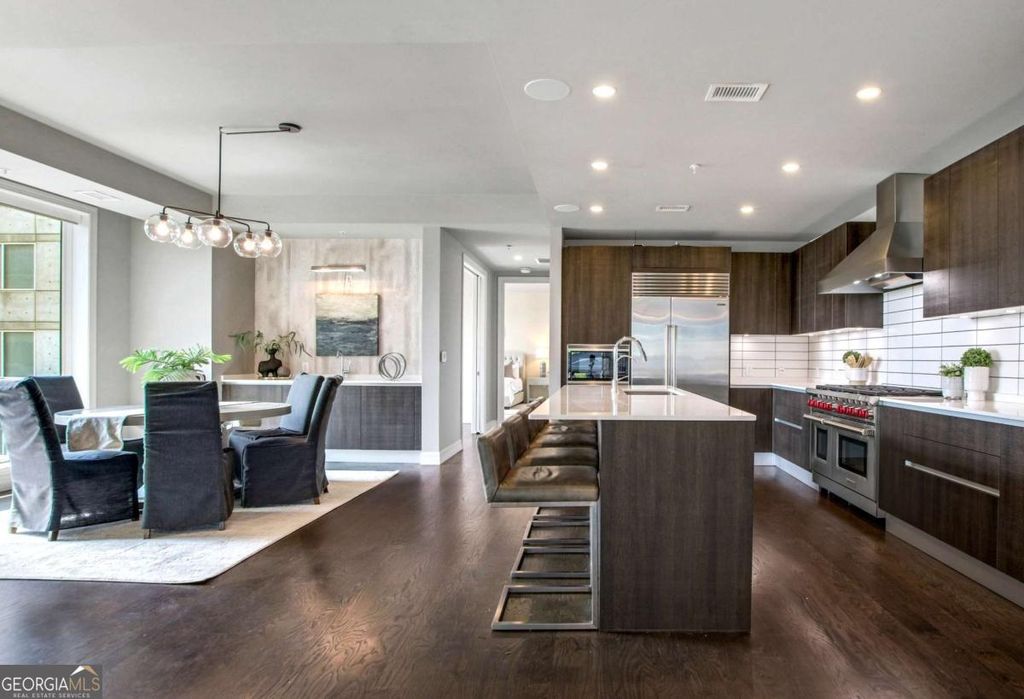 Photo of 867 Peachtree Street NE #702, Atlanta, GA 30308 (MLS # 10667674)