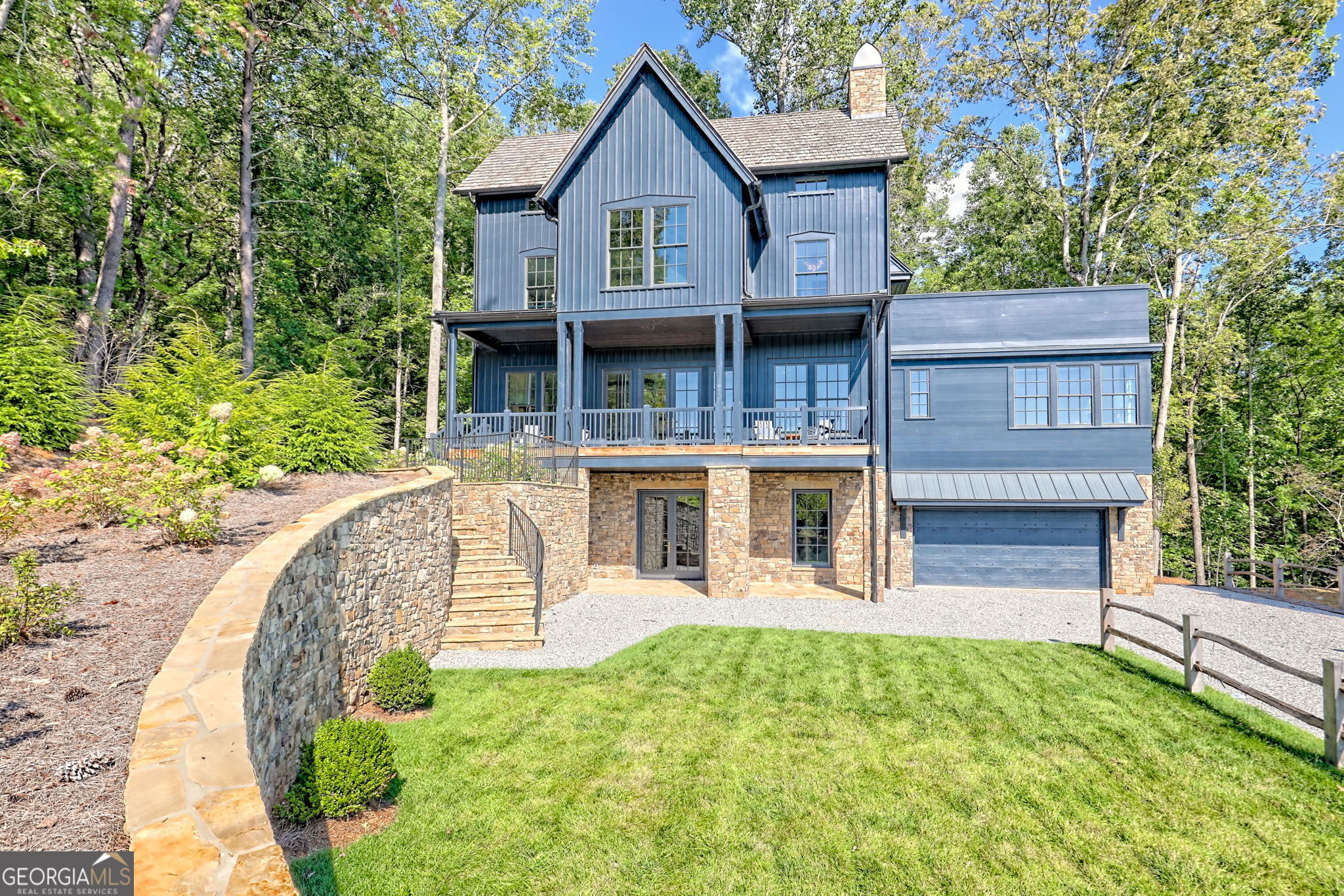 100 Cove View LN