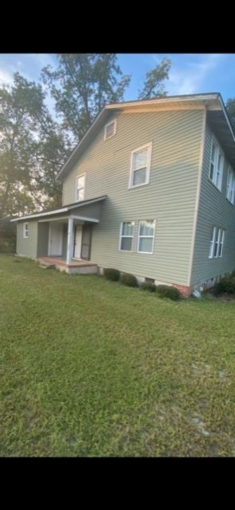 A home in Swainsboro