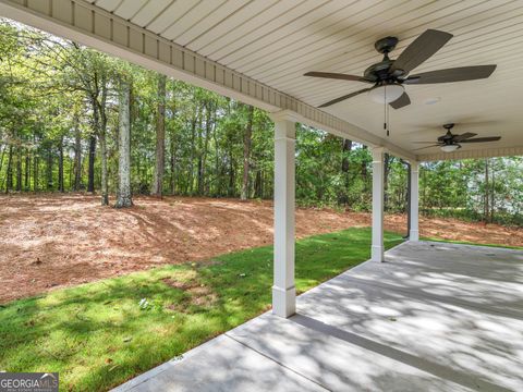 A home in Barnesville