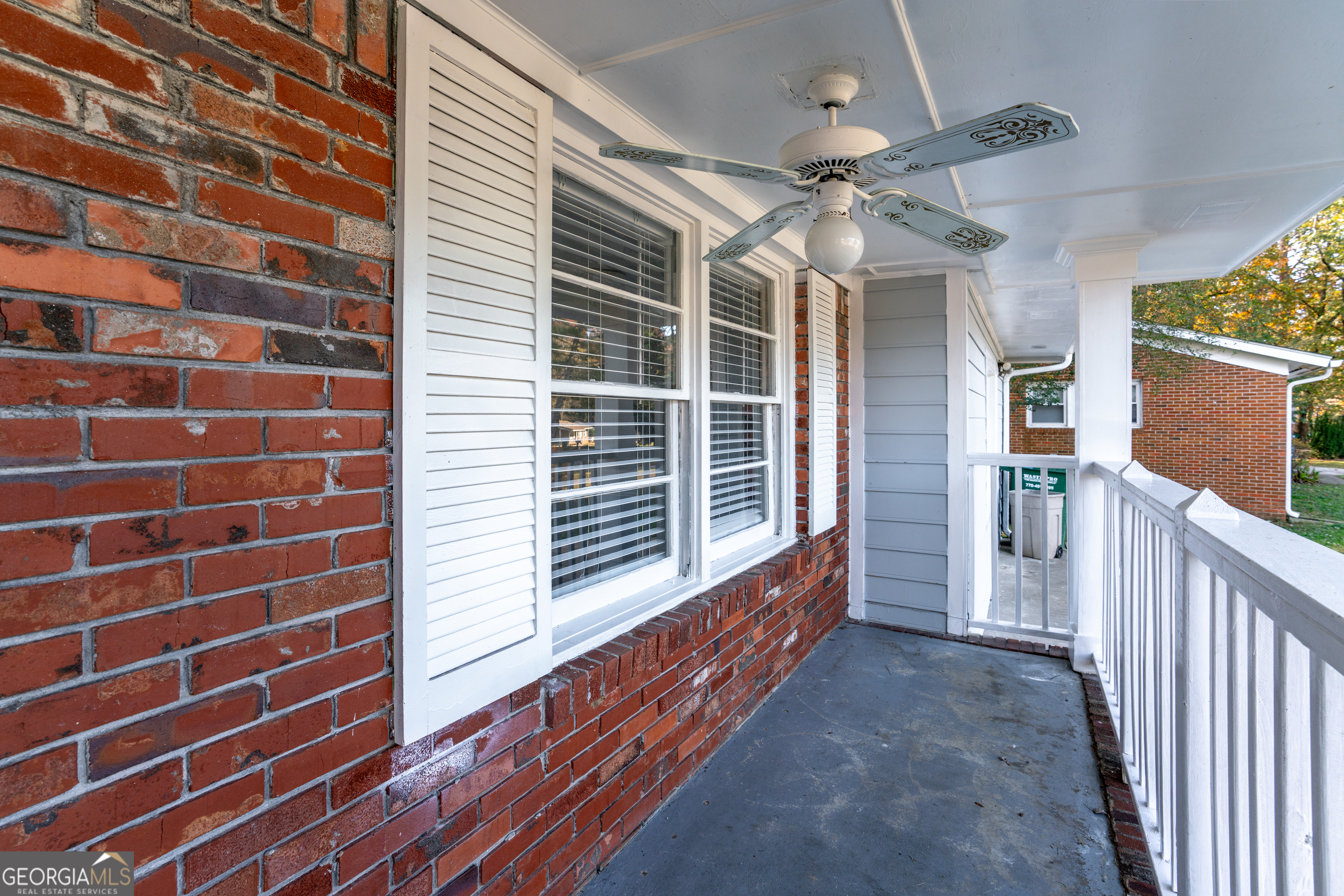 1396 Gale DR