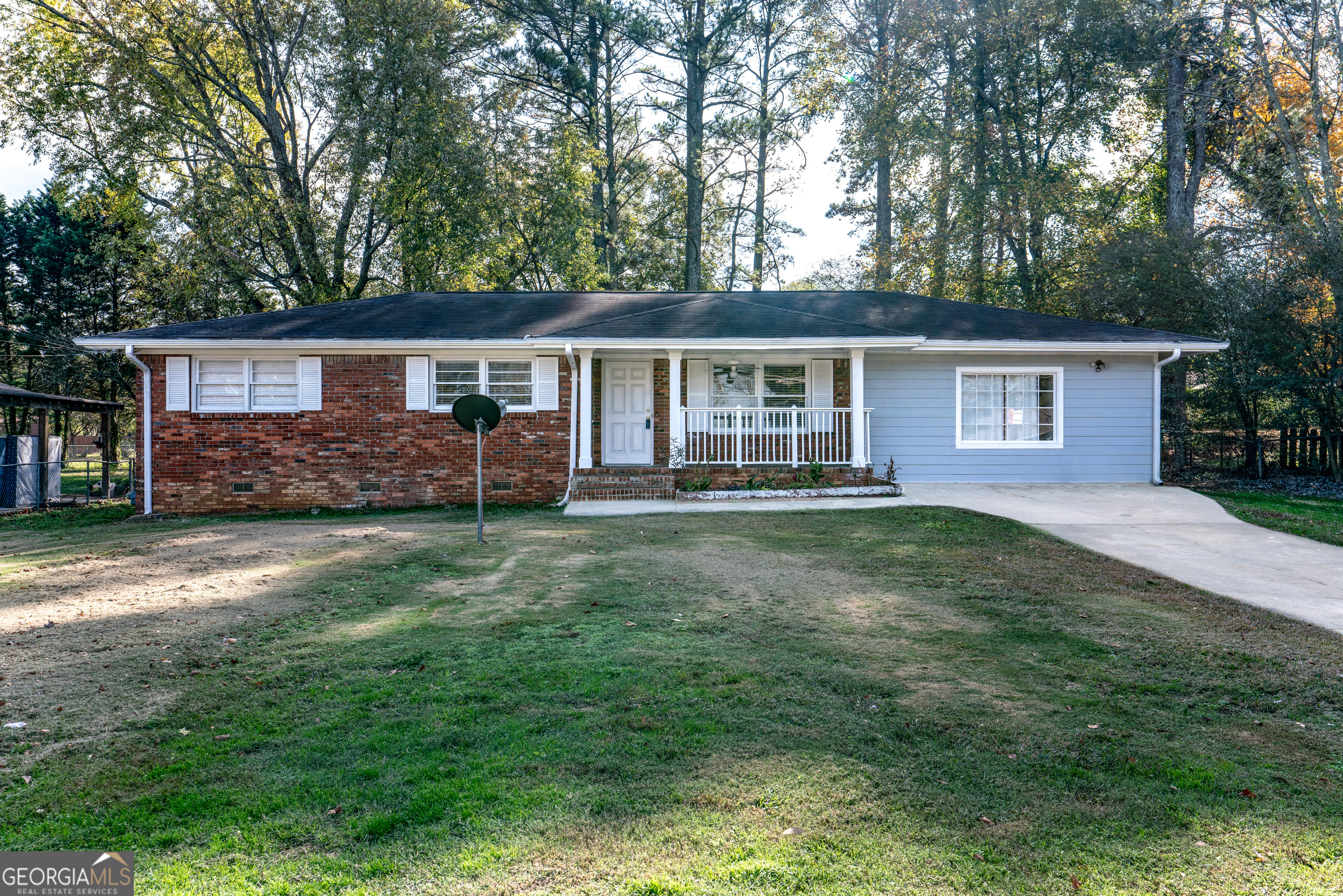 1396 Gale DR