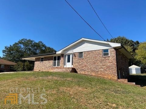 Photo of 4 Cameo Drive NW, Rome, GA 30165 (MLS # 20079214)