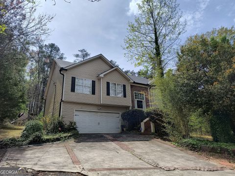 A home in Lithonia