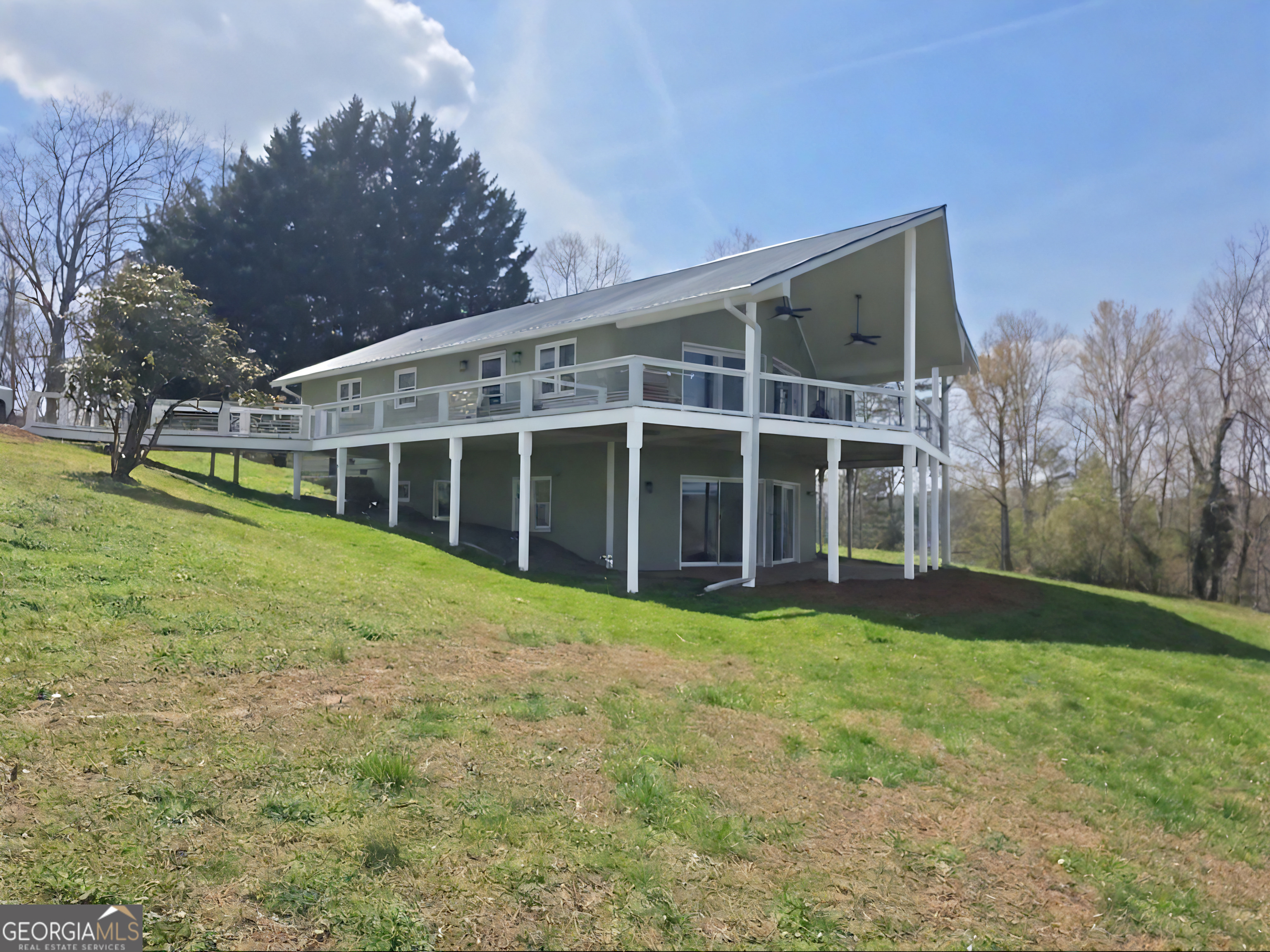 2684 Hidden Valley RD