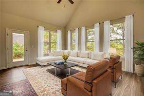 843 Crossroads CT