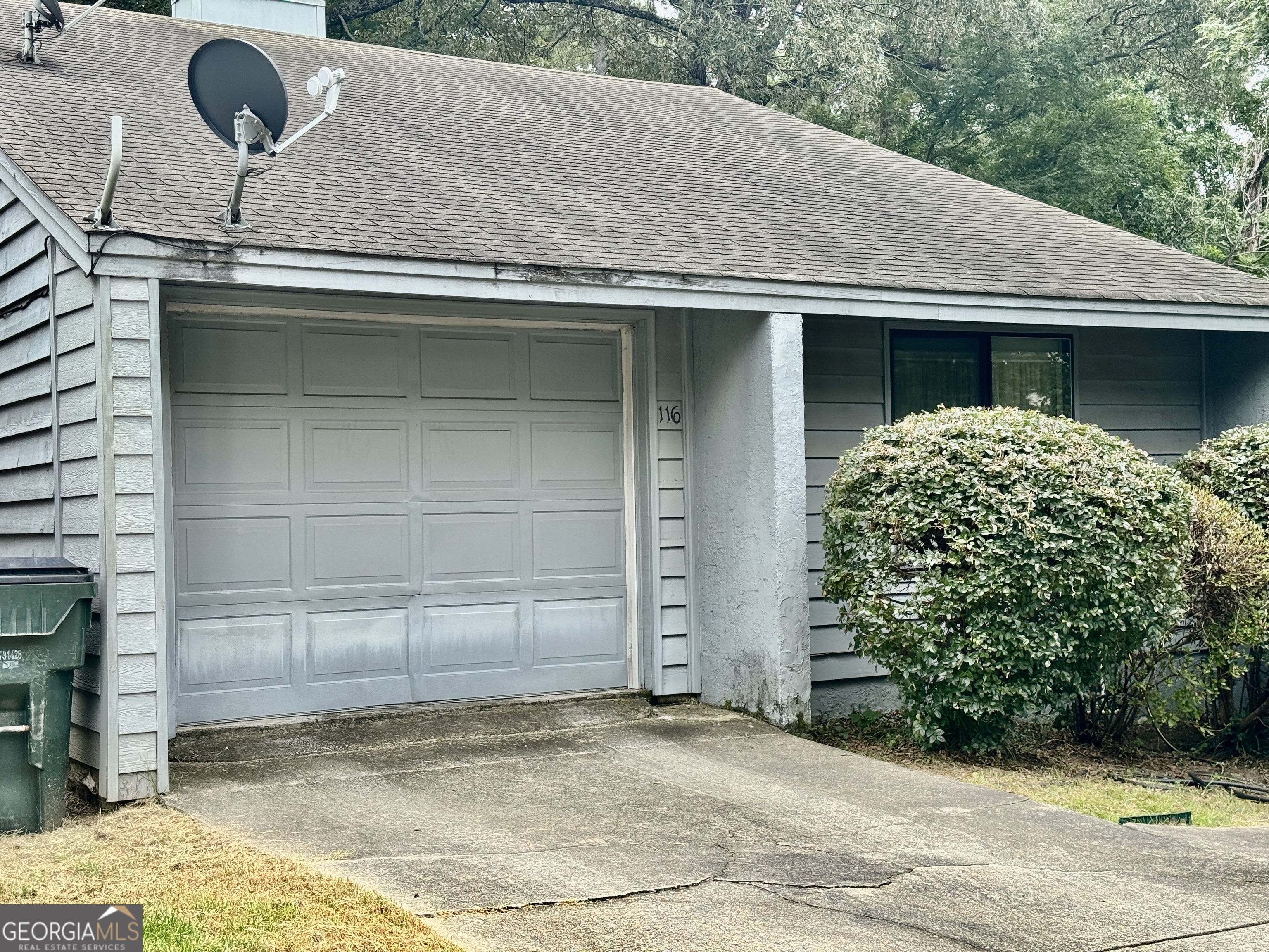 116 Lake Pointe DR