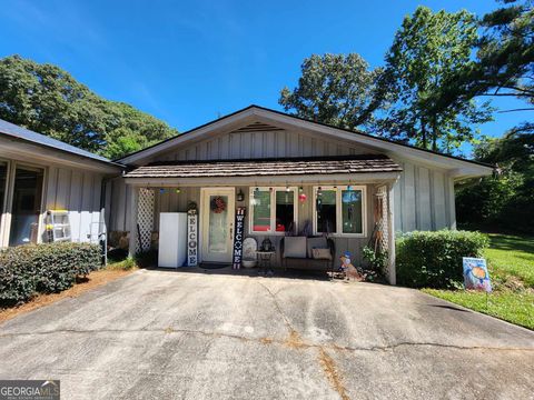 A home in Thomaston