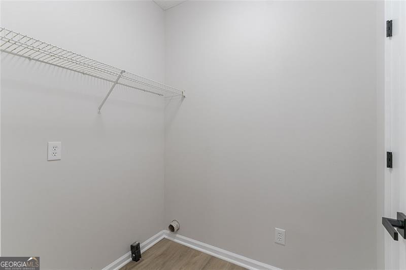 Macland Station - Residential