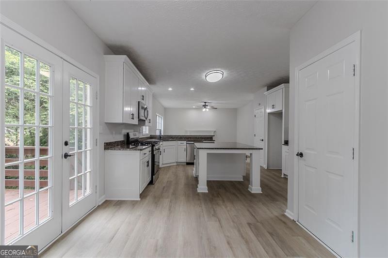 Macland Station - Residential