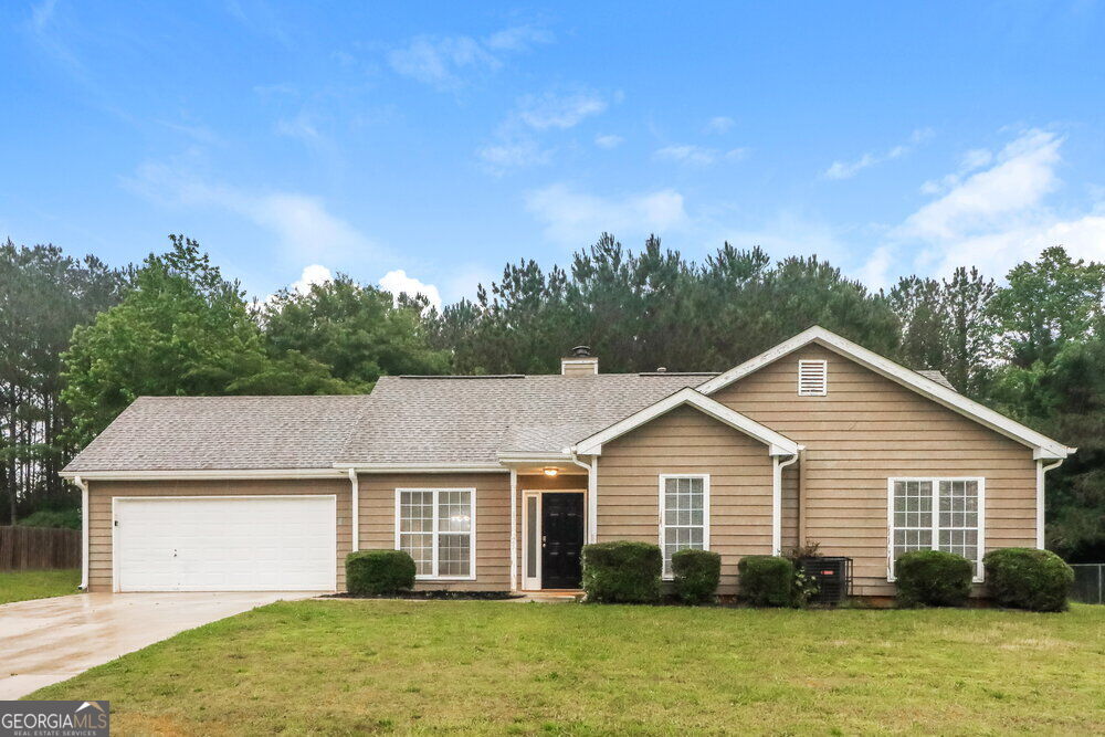 Photo of 25 Belmont Trail, Covington, GA 30016 (MLS # 10880638)