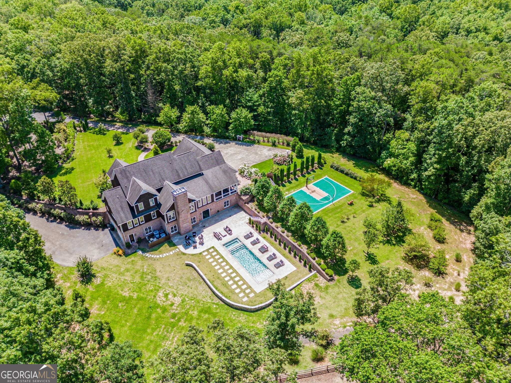 254 Nicholson RD