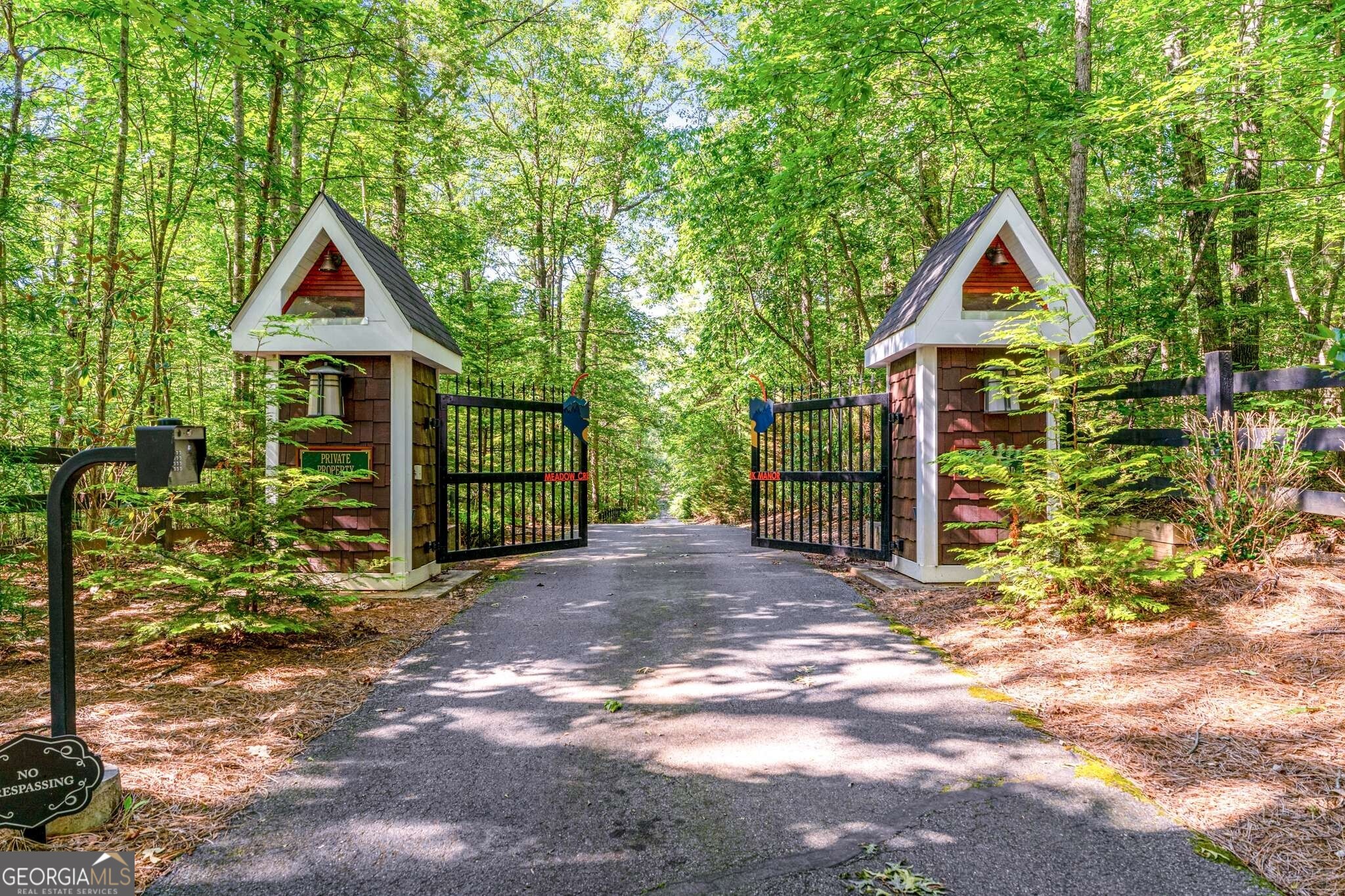 254 Nicholson RD