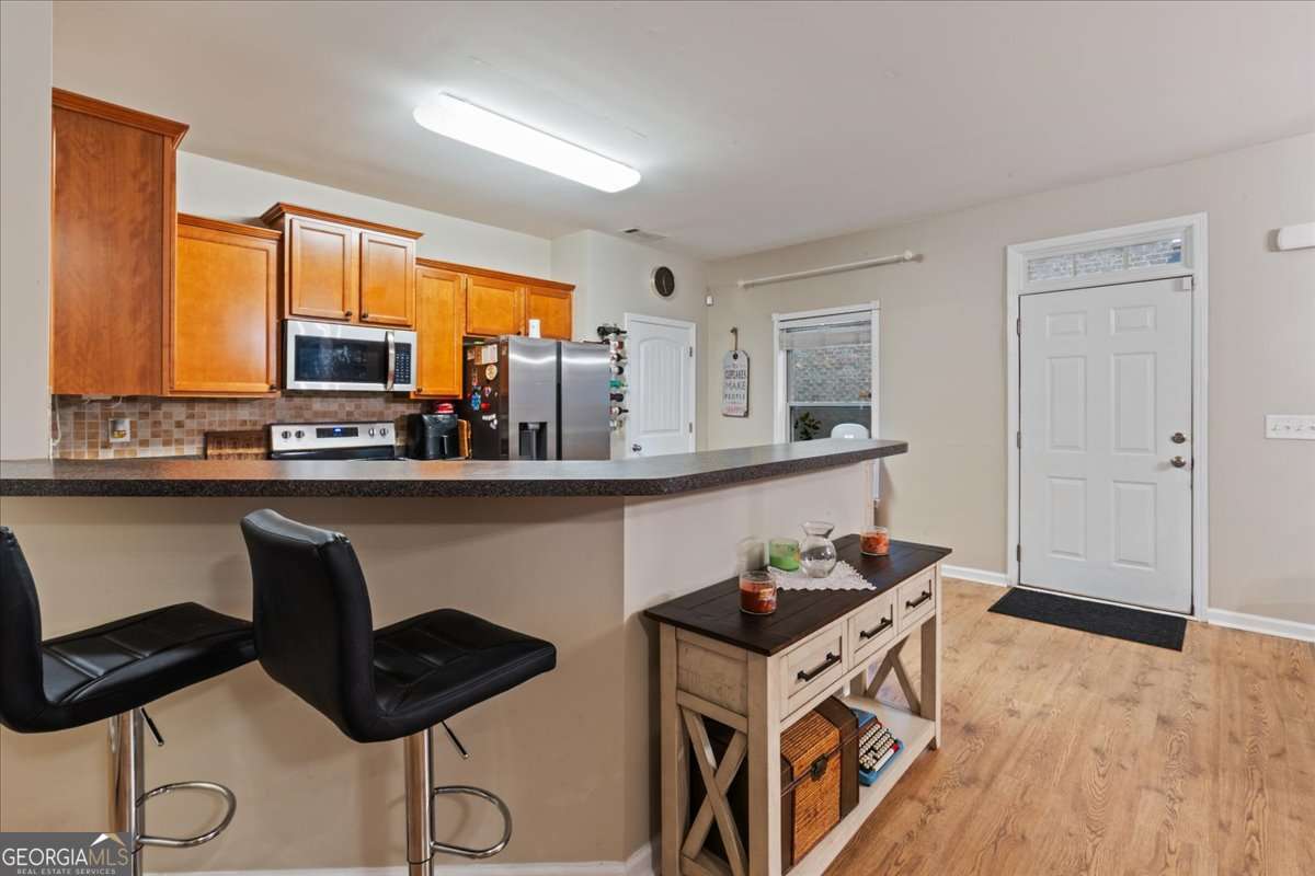 Creekside Manor - Residential