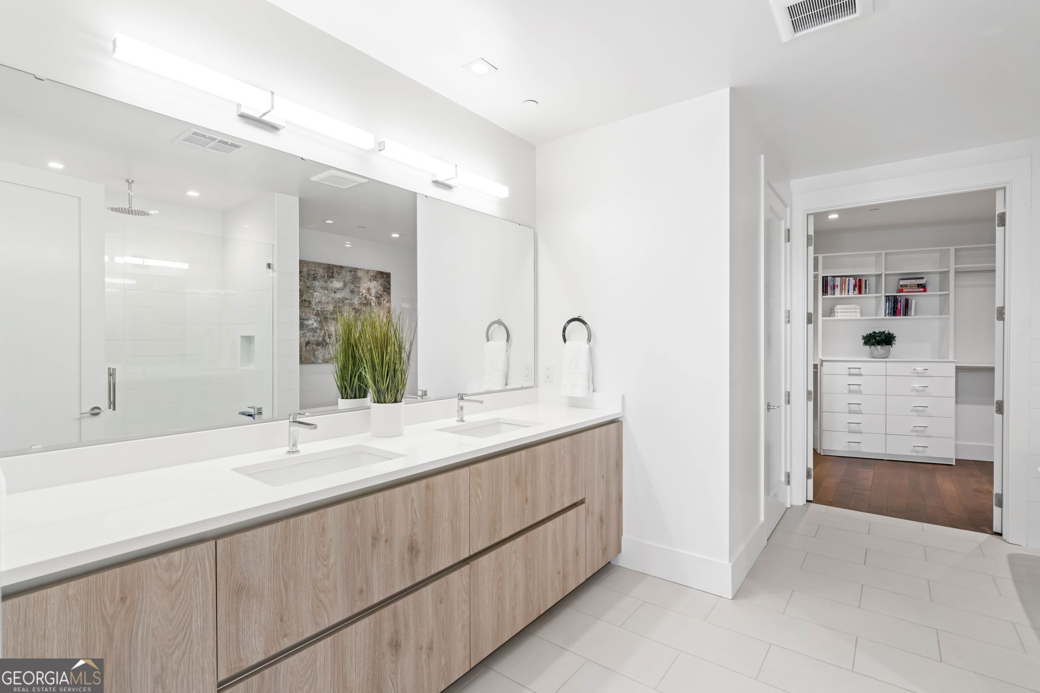 The Charles - Residential