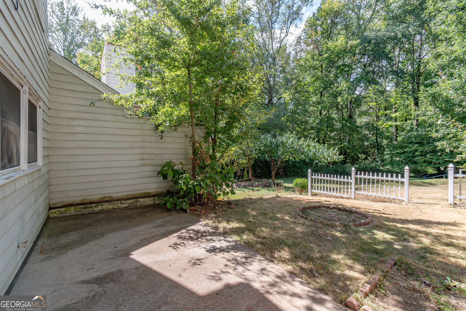 Roswell, Georgia 30076, United States, 2 Bedrooms Bedrooms, ,3 BathroomsBathrooms,Residential,Active,225384