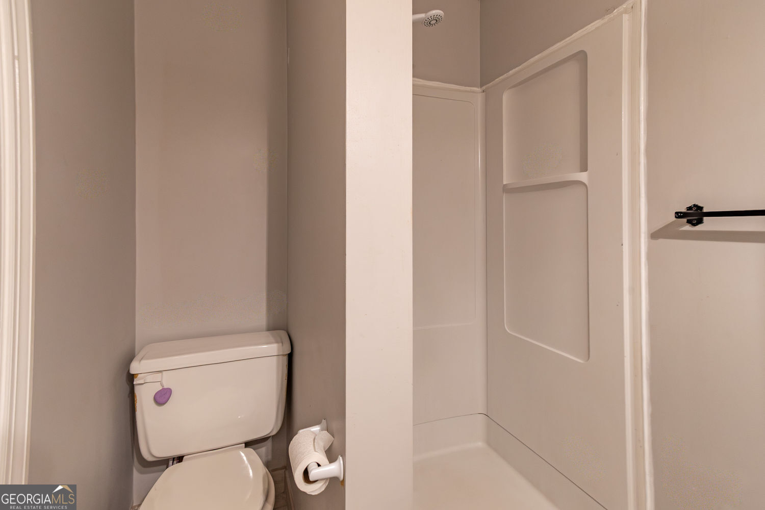 Roswell, Georgia 30076, United States, 2 Bedrooms Bedrooms, ,3 BathroomsBathrooms,Residential,Active,225384