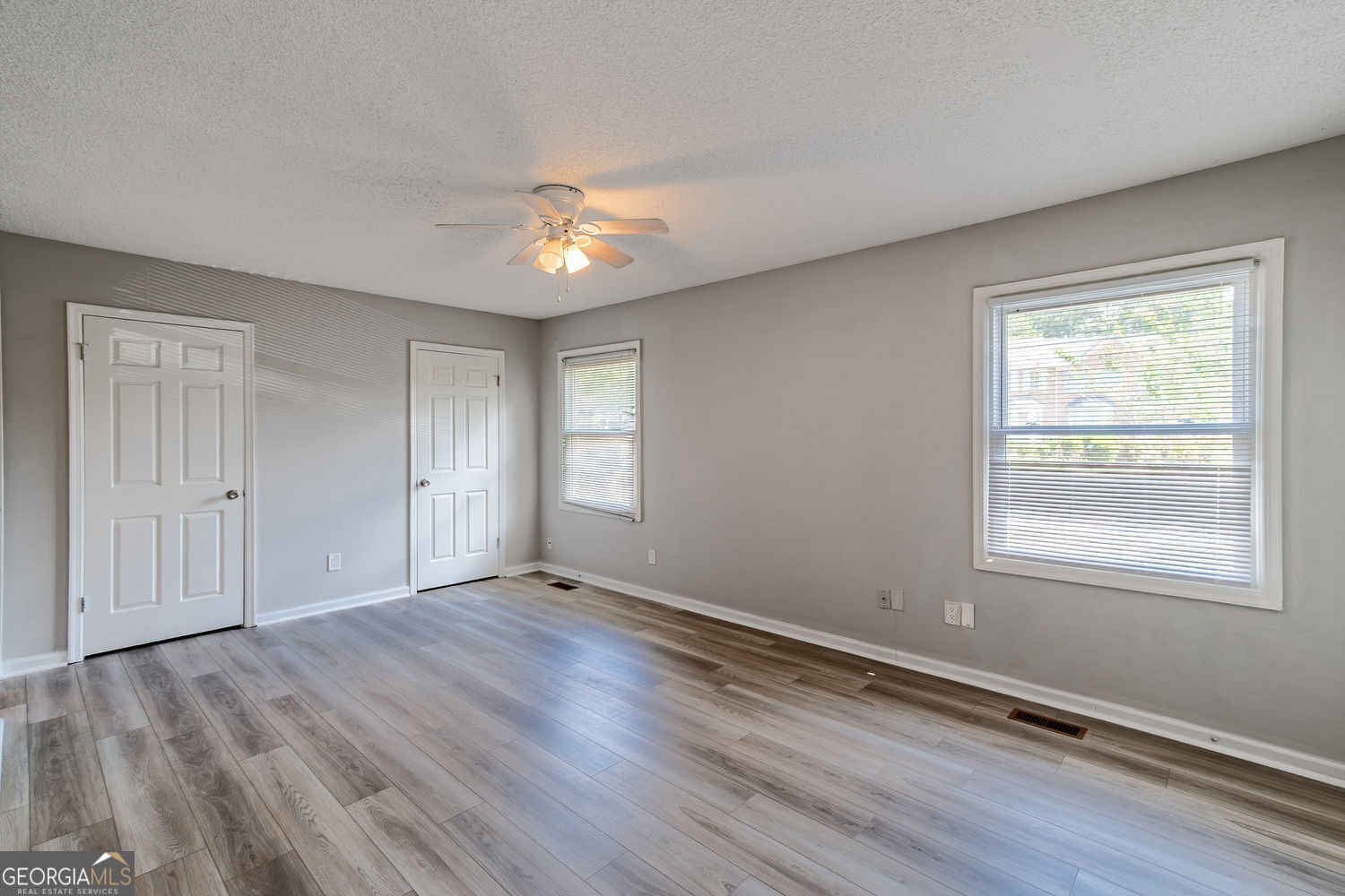 Roswell, Georgia 30076, United States, 2 Bedrooms Bedrooms, ,3 BathroomsBathrooms,Residential,Active,225384