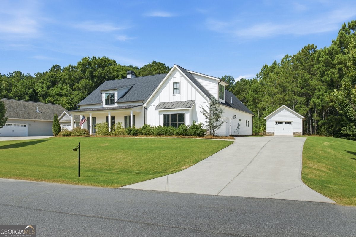 1030 Windsor Creek DR