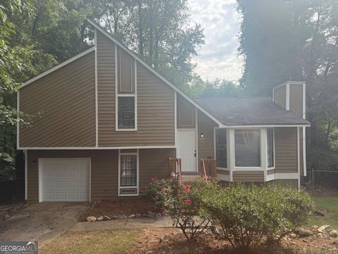 Photo of 5410 Nathan Drive NW, Lilburn, GA 30047 (MLS # 10615156)