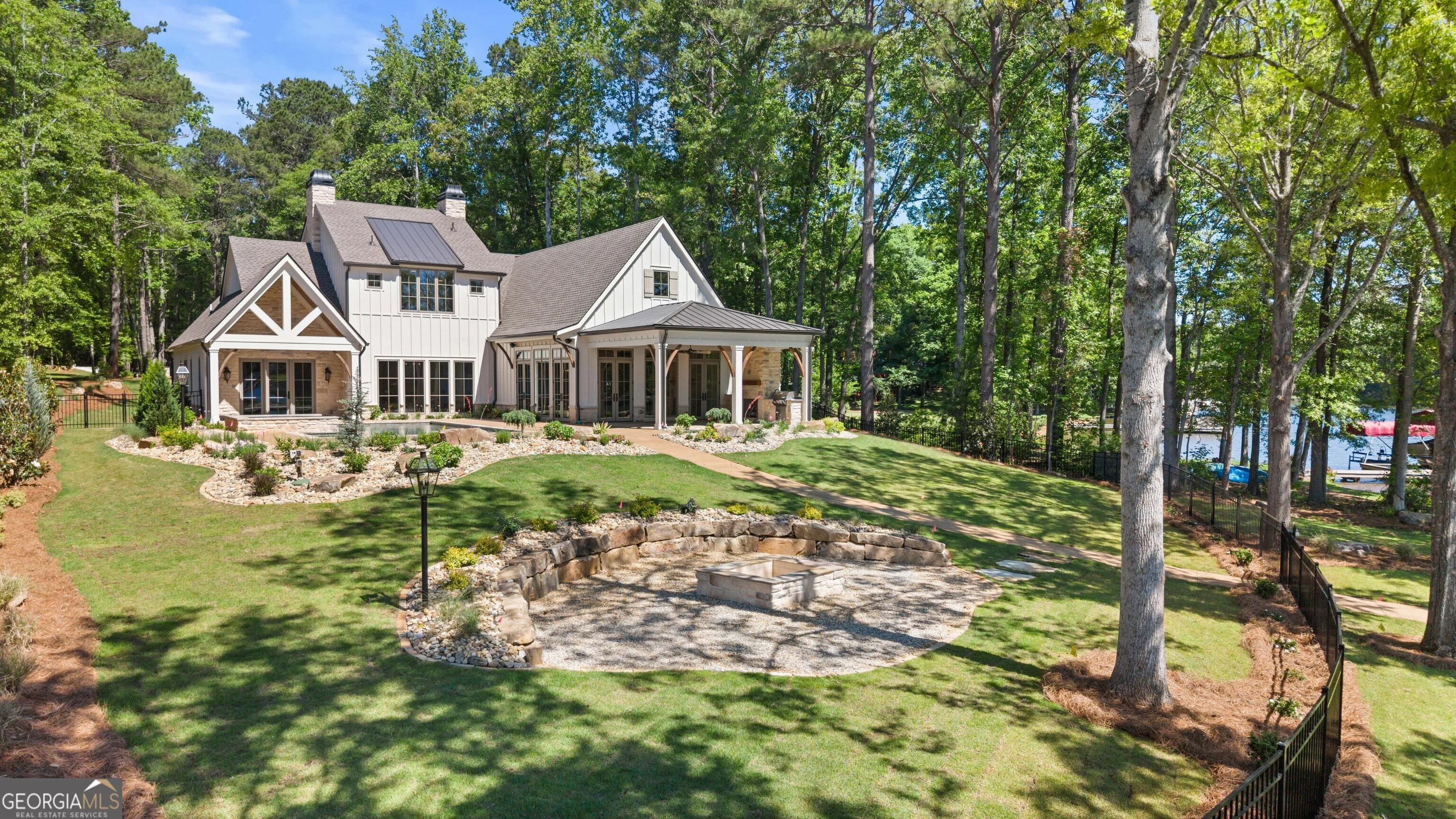 138 Phoenix Drive