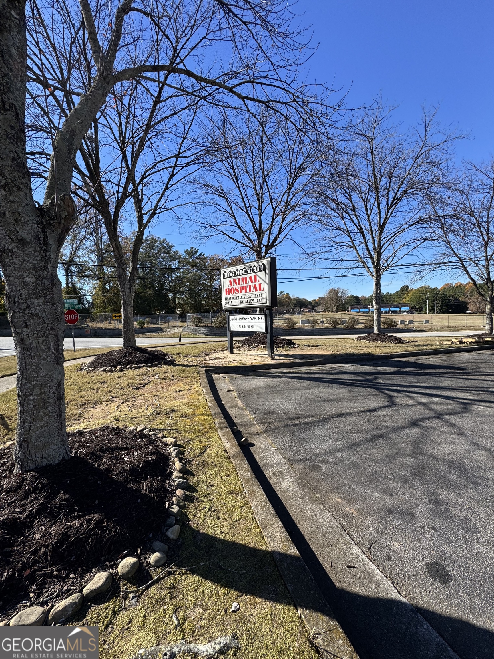 2885 Hog Mountain RD