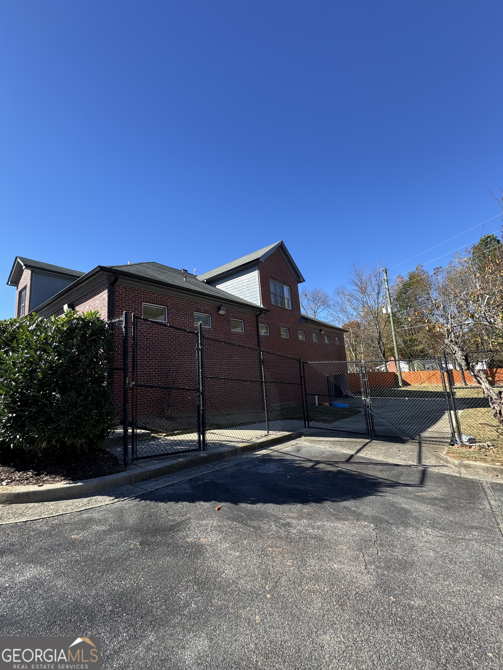 2885 Hog Mountain RD