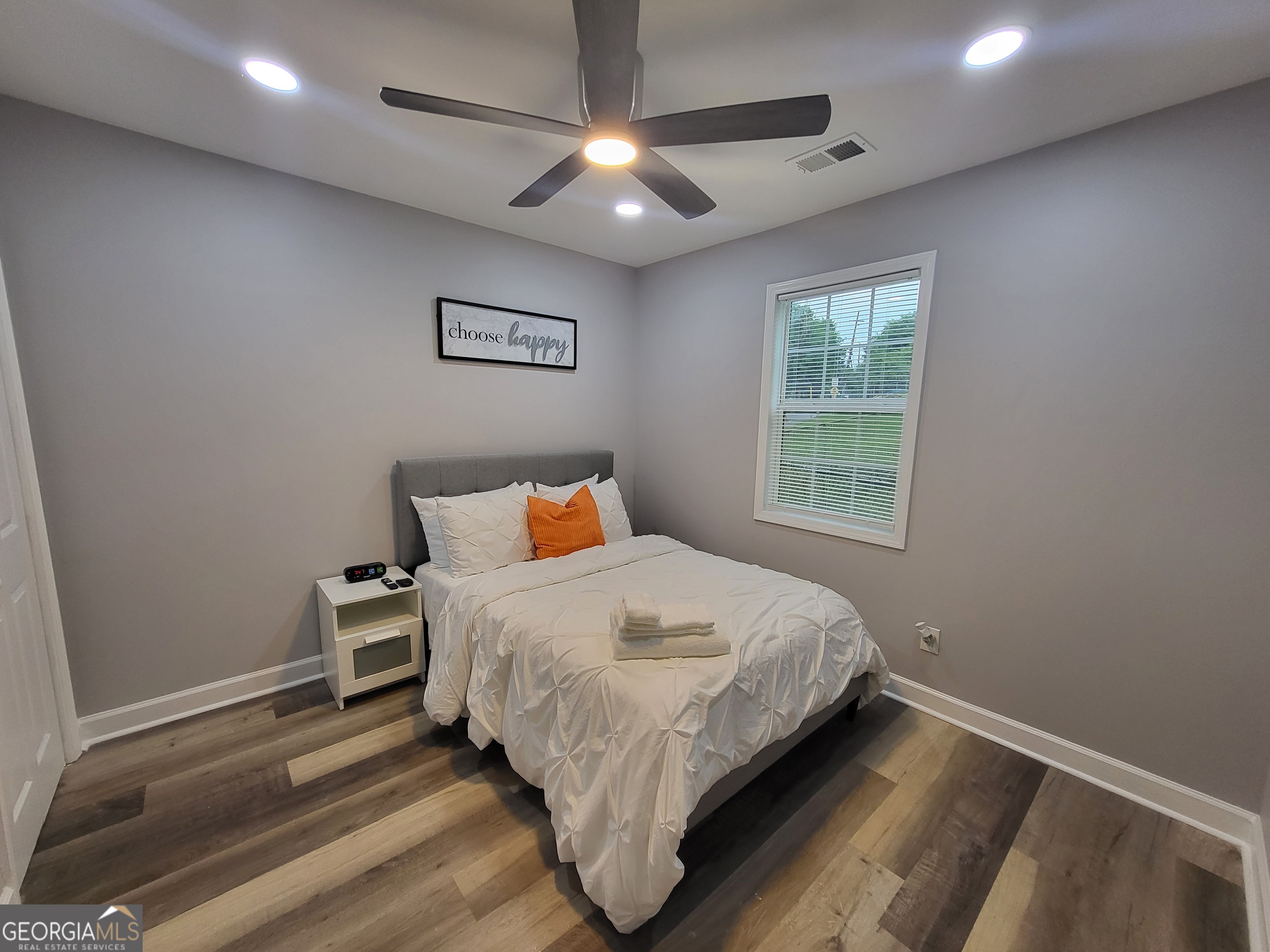 Dixie Hills - Residential