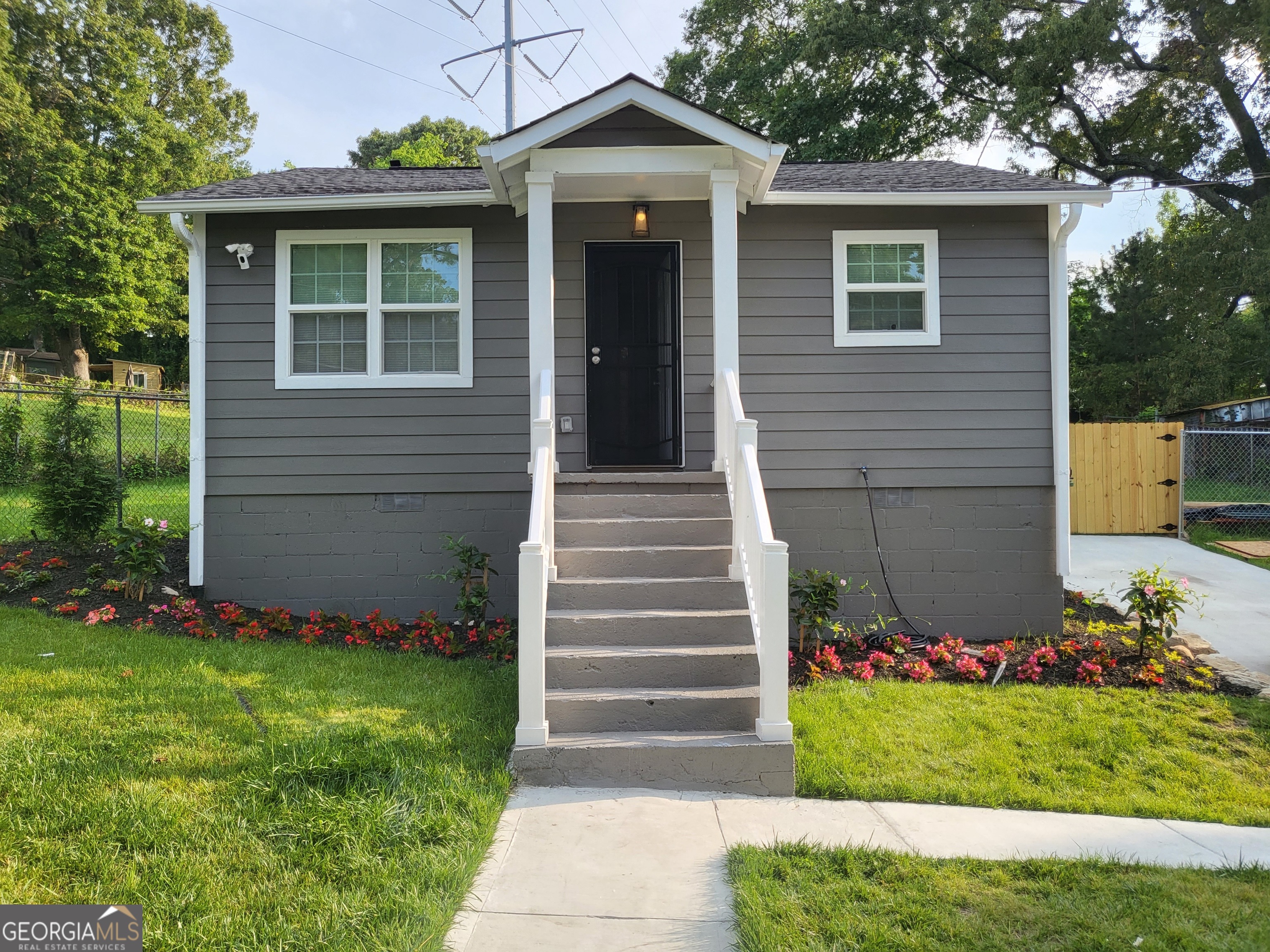 Dixie Hills - Residential