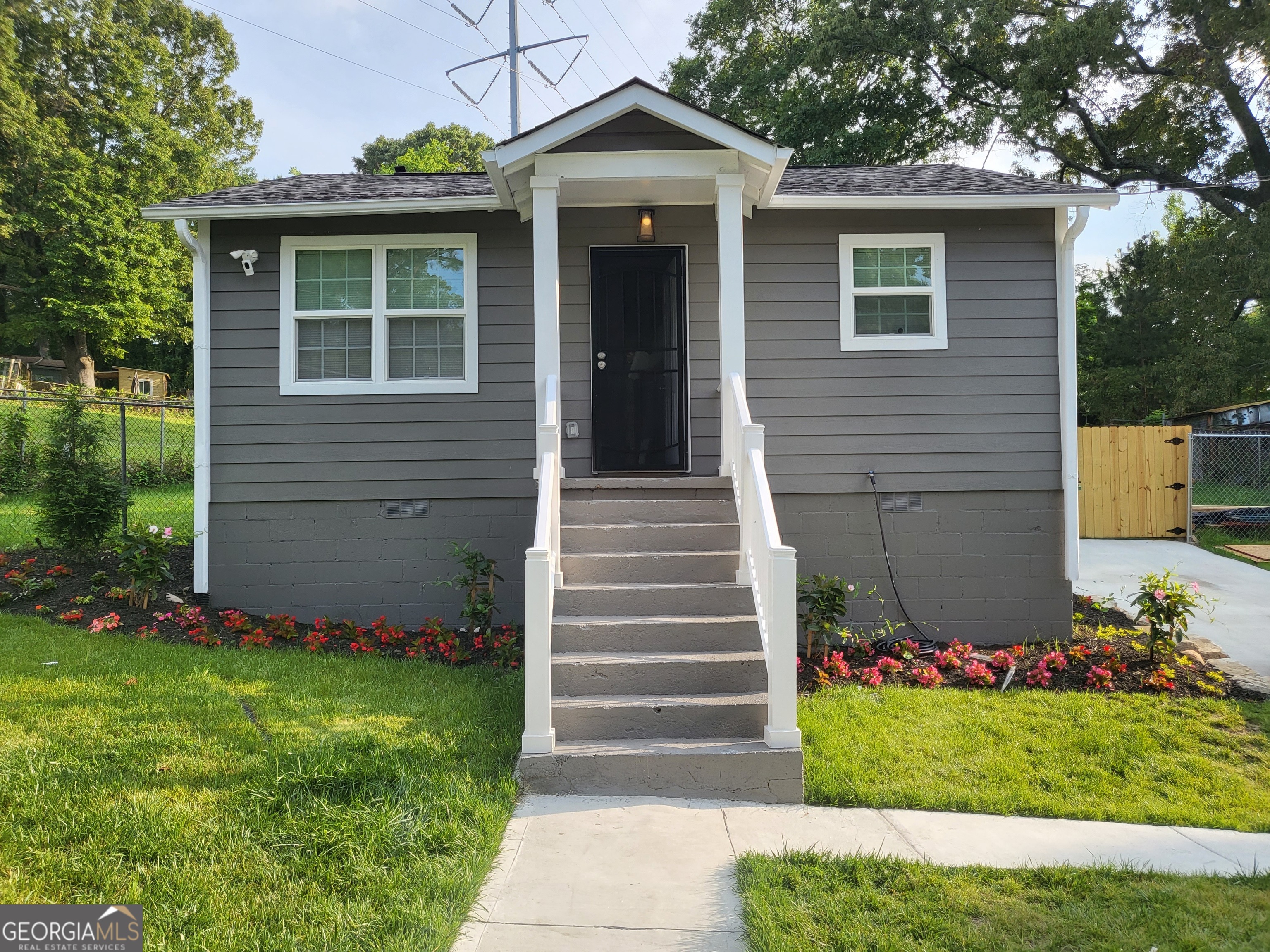 Dixie Hills - Residential