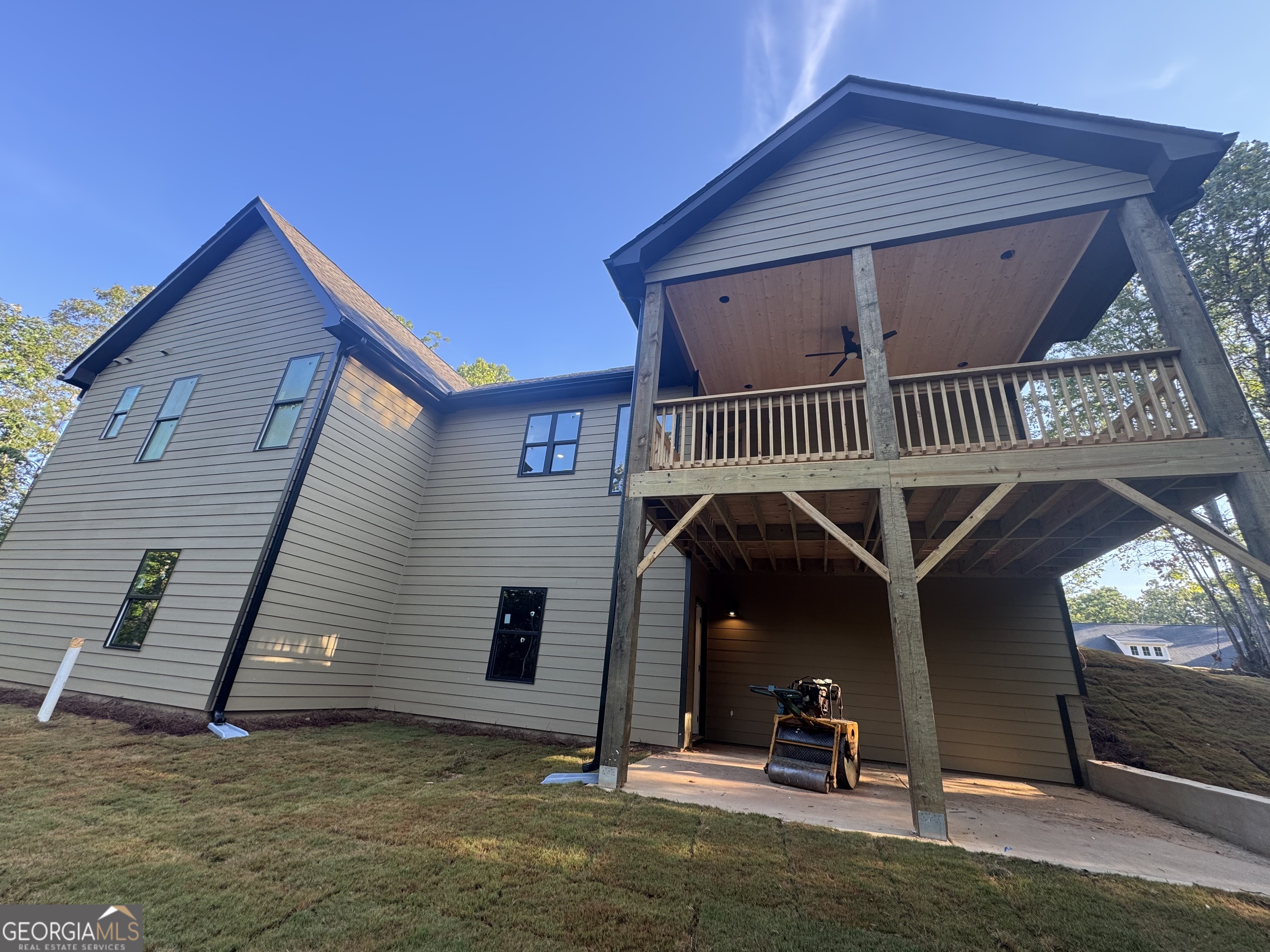 170 Willow Leaf DR