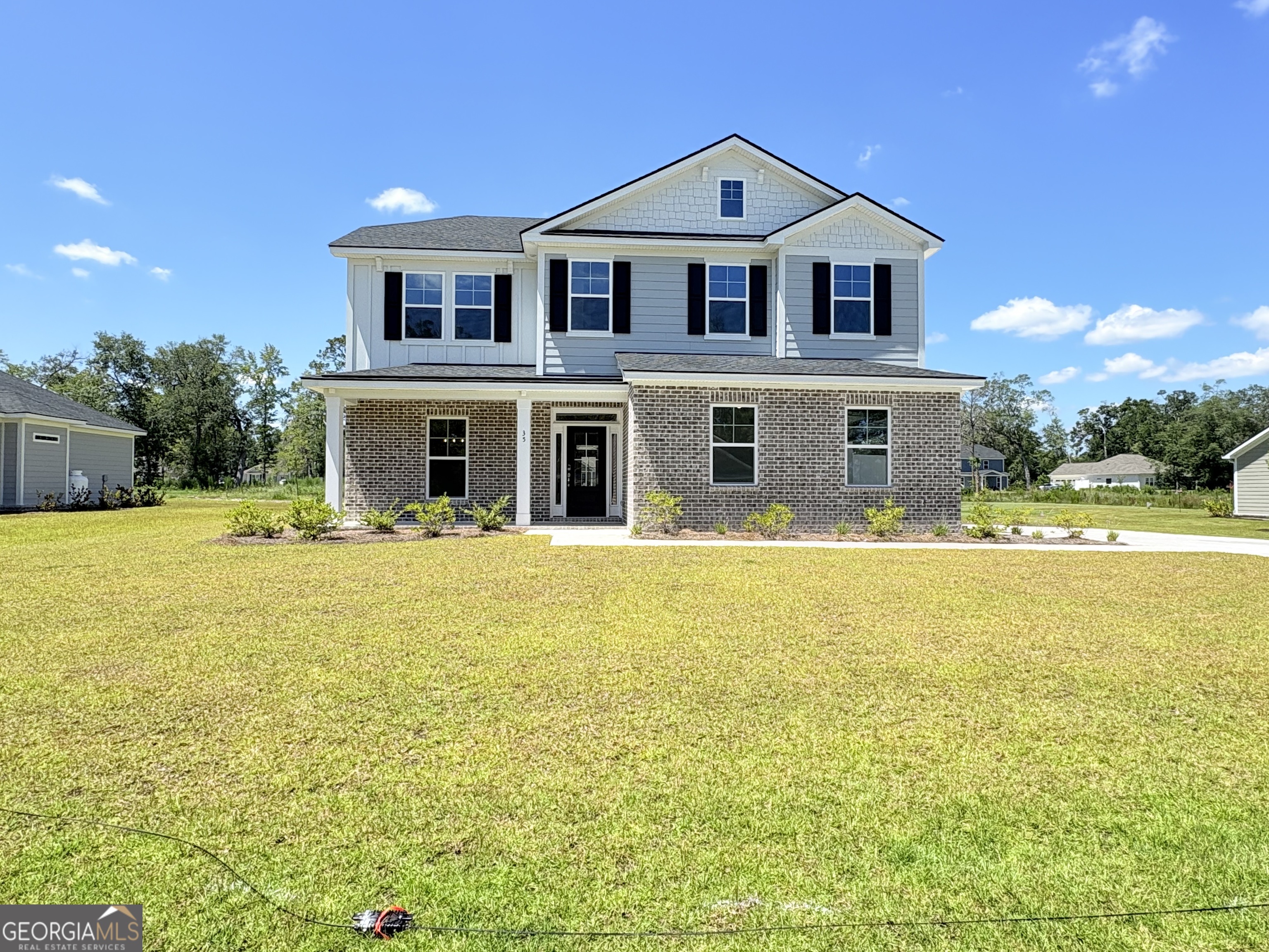 35 Fairwinds DR