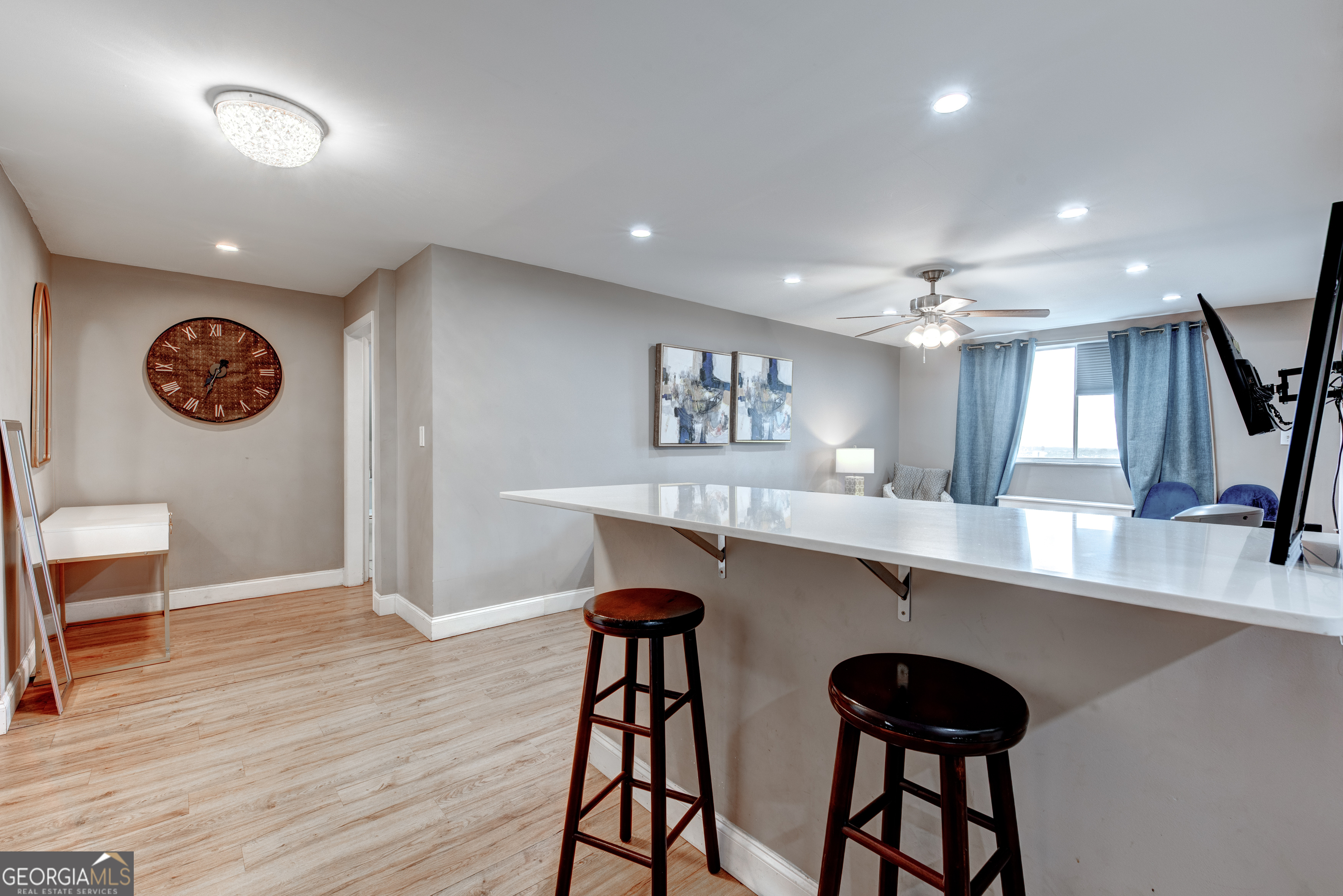 215 Piedmont AVE NE UNIT 2003