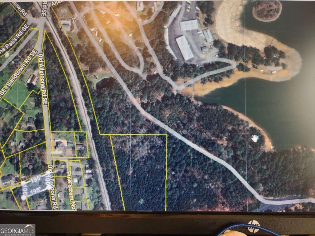 Photo of 822 Old Allatoona Road SE, Cartersville, GA 30121 (MLS # 10659095)