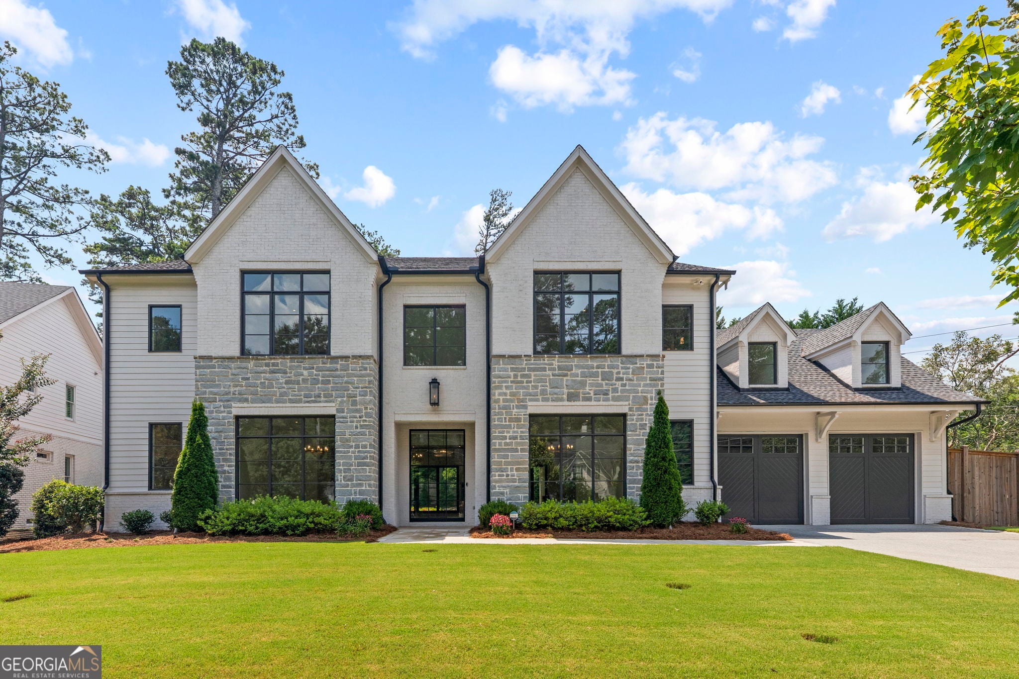 4550 Jolyn PL