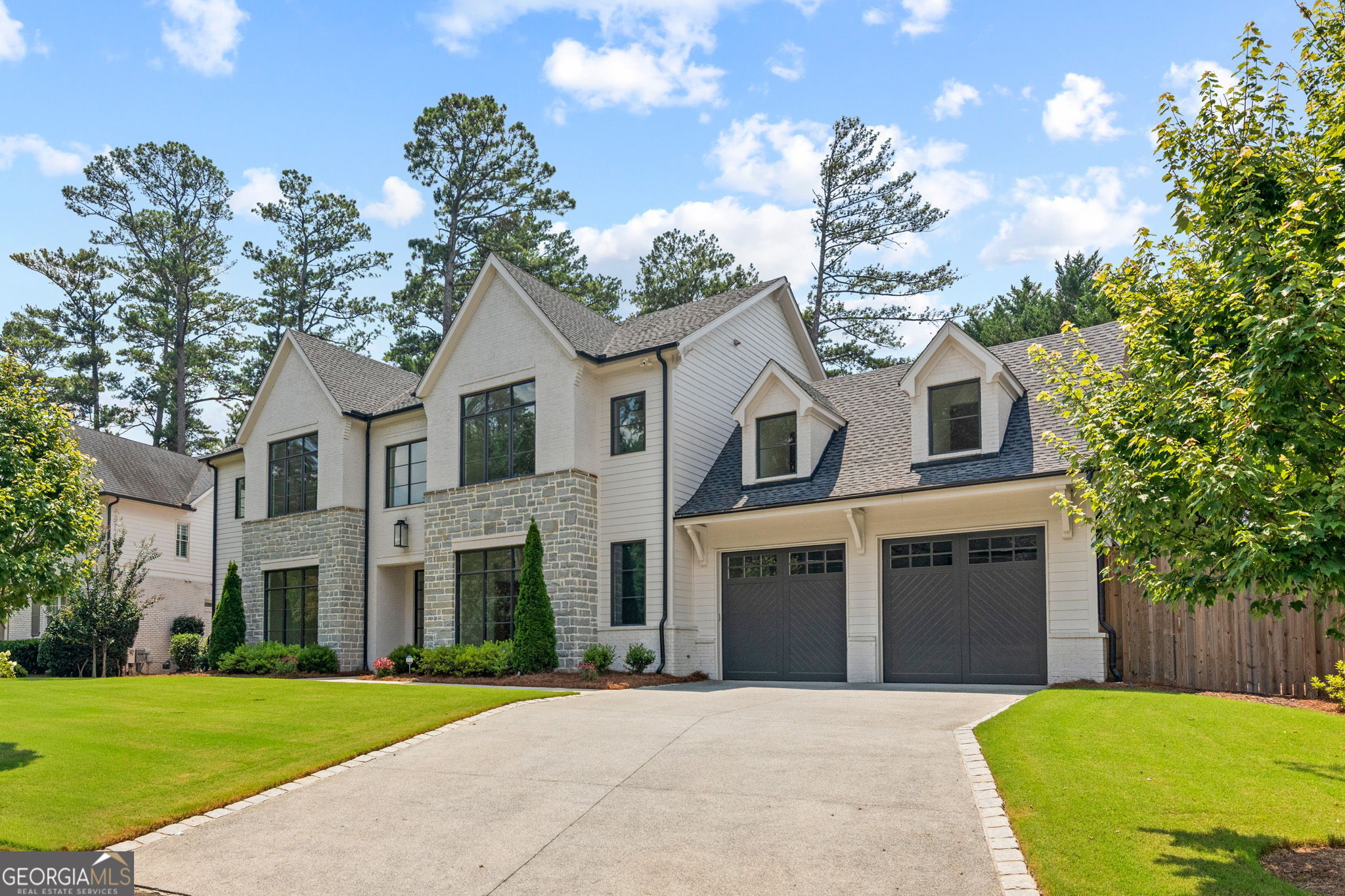 4550 Jolyn PL
