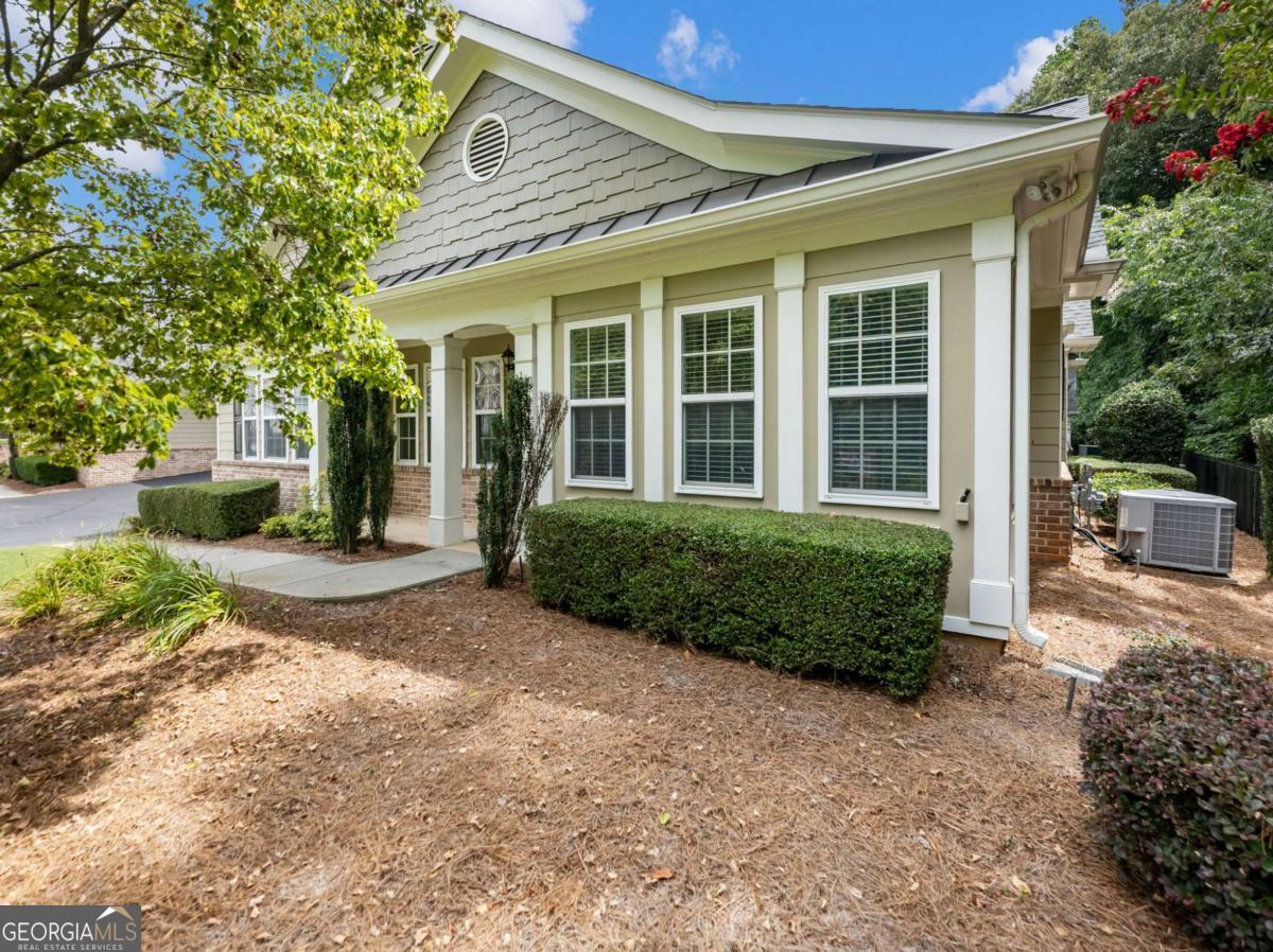 2623 Grapevine CIR 602